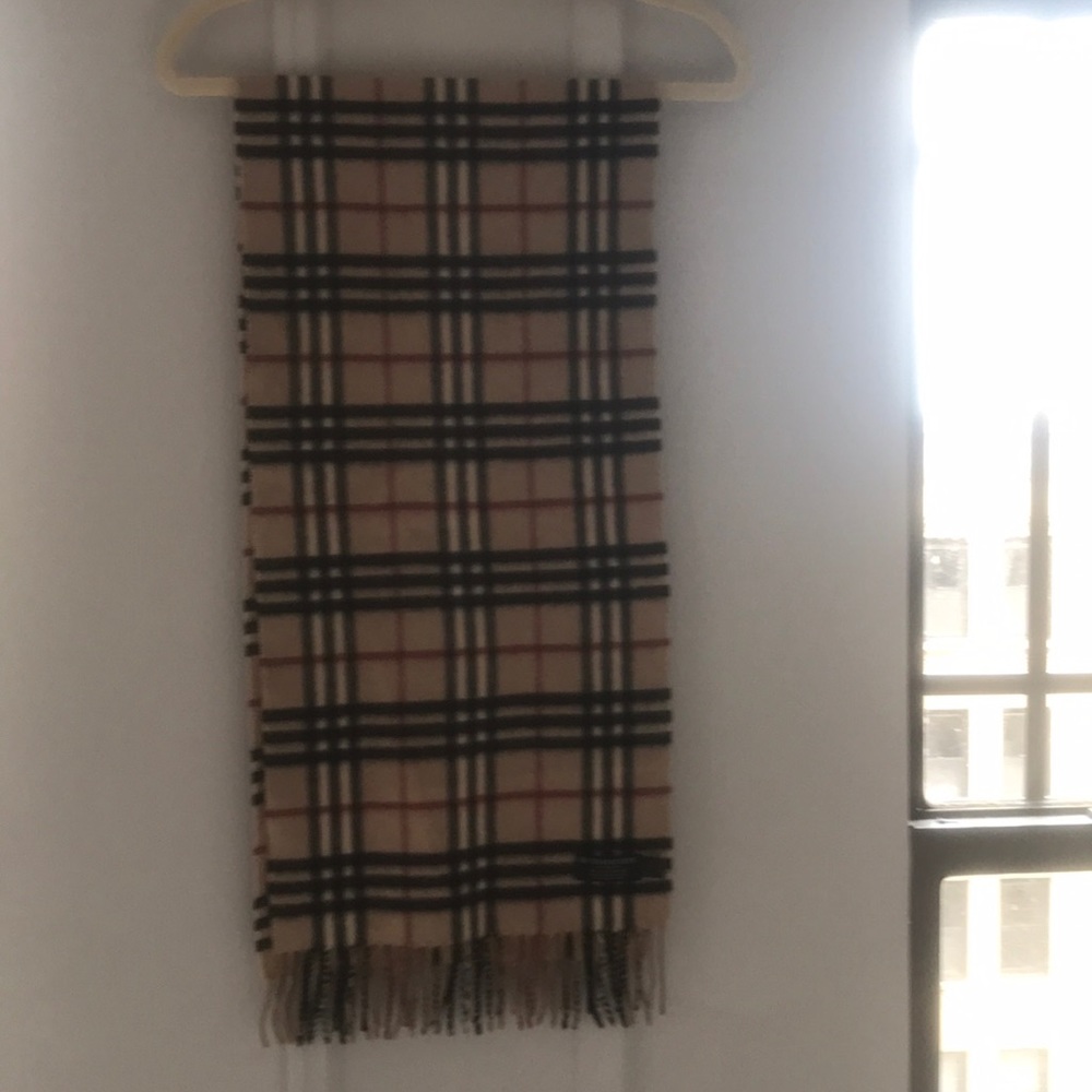 Burberry scarf